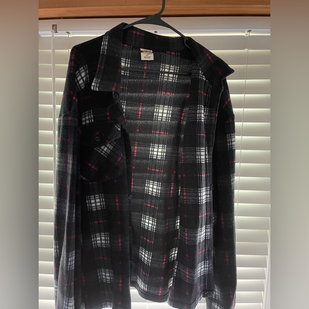 Open trails men’s flannel